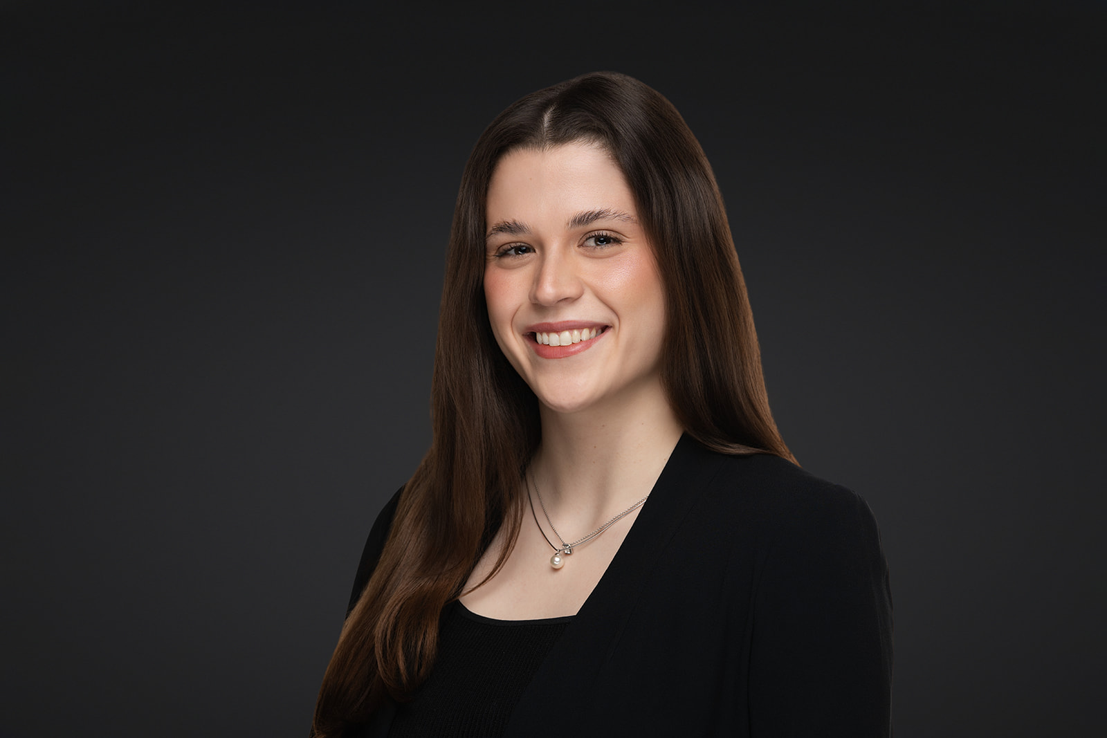 edmonton headshot by flux media yeg